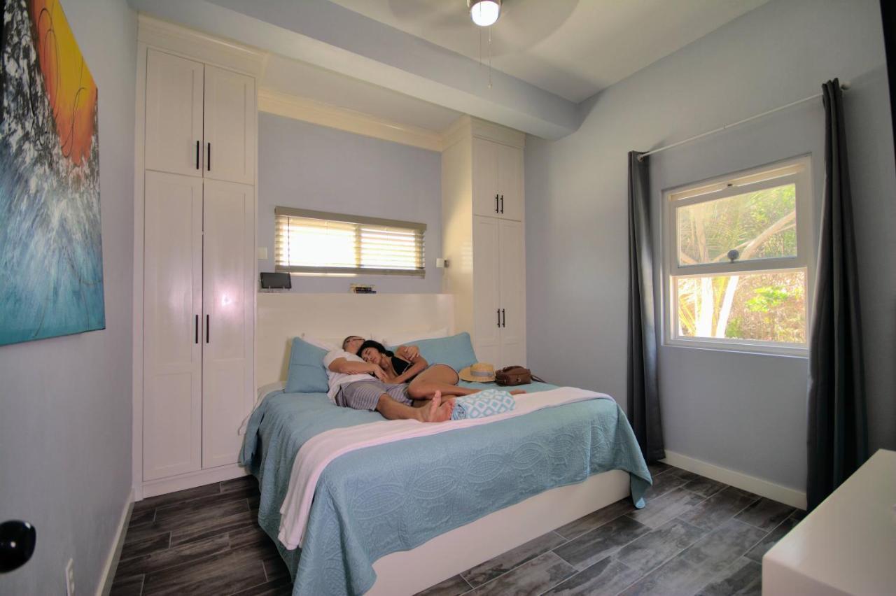 Mangata Villas Adults Only San Pedro  Exterior photo